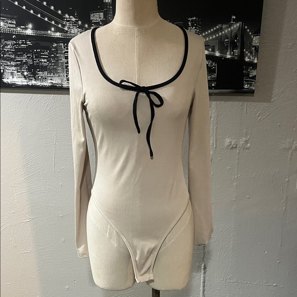 Elegant Cream Long Sleeve Bodysuit